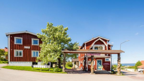 Гостиница Lustigsgården Bed & Breakfast  Реттвик